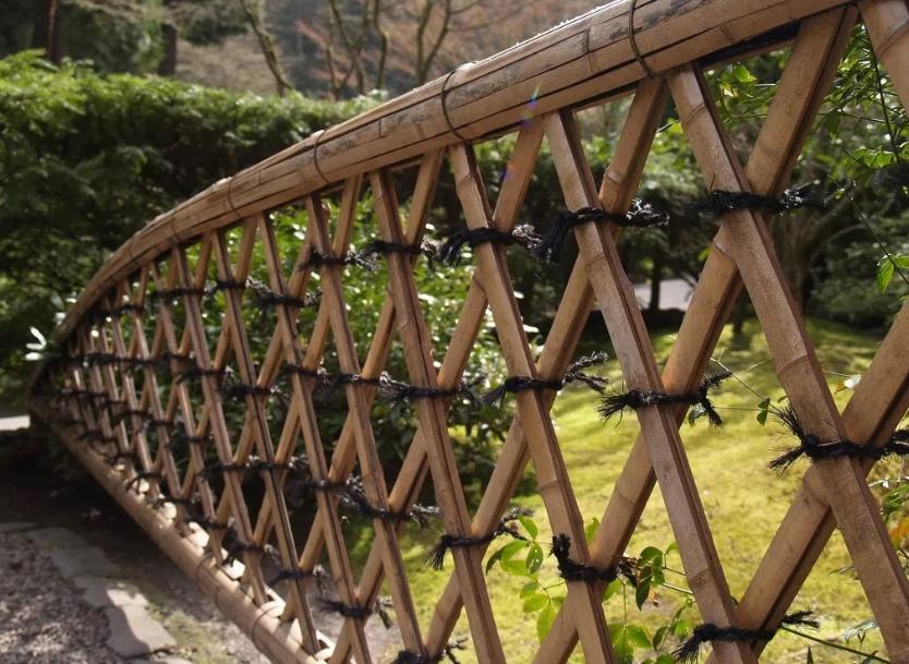 model pagar bambu taman
